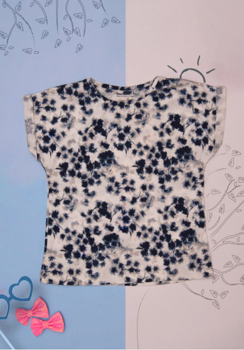SMUDGED FLOWER PRINTED TOP